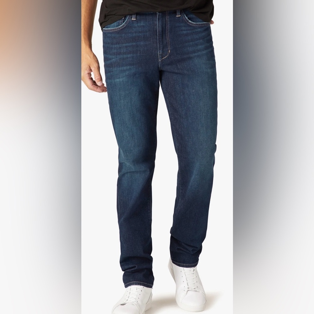 JOE'S JEANS CLASSIC FIT STRAIGHT LEG DARK FEILDS Size 33